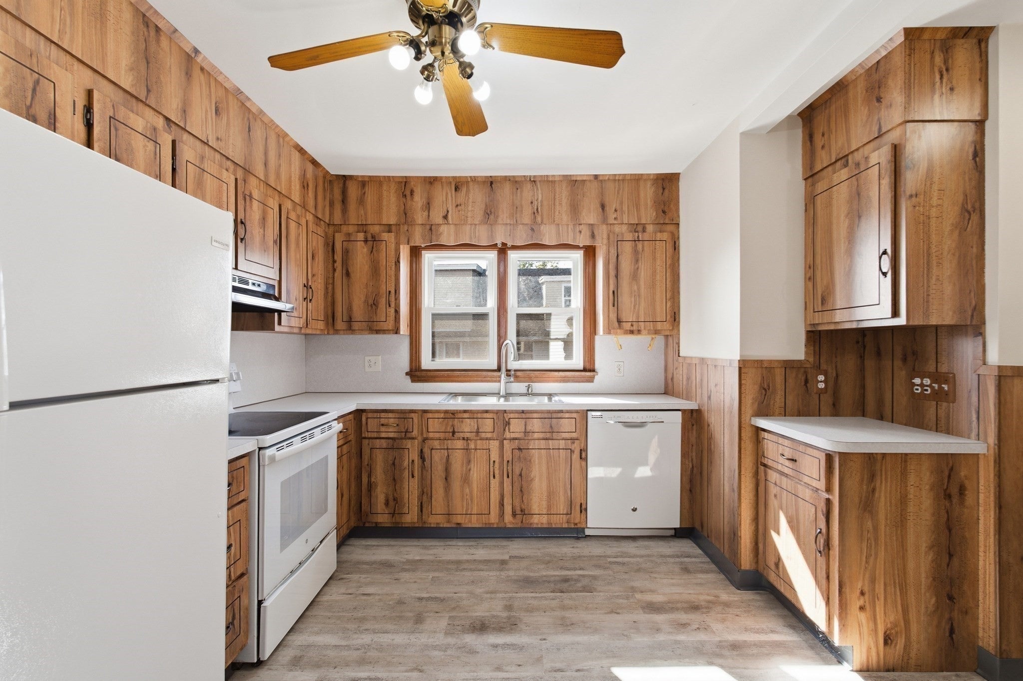 52 Oliver St #2, Everett, MA Photo #2