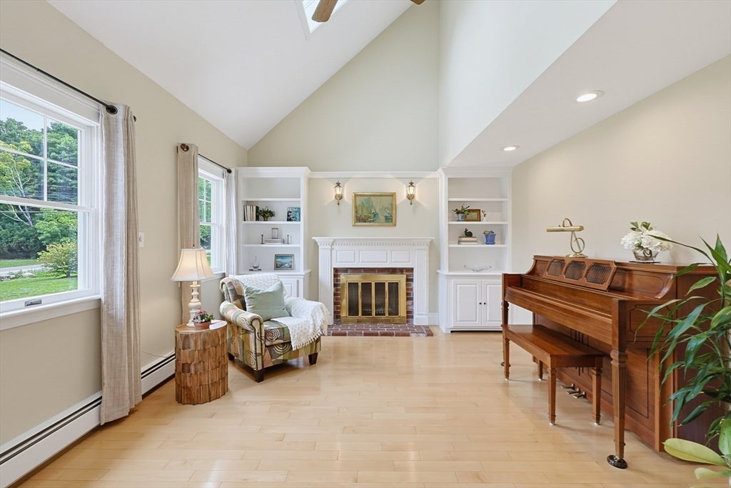 1804 Washington St, Holliston, MA, 1804 Washington St, Holliston, MA Photo #19
