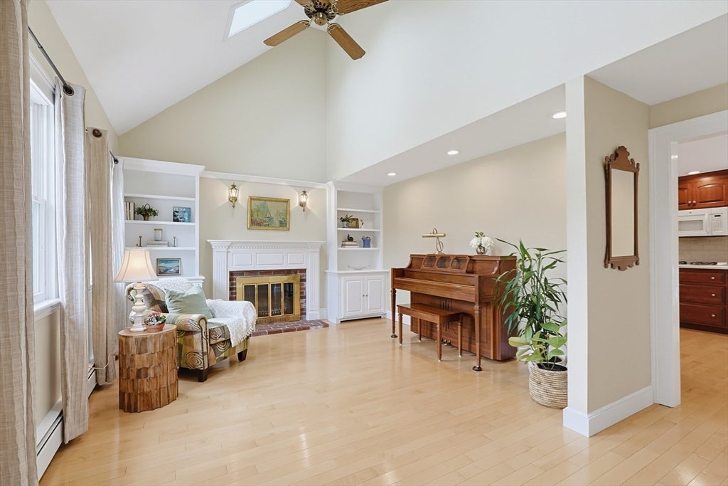 1804 Washington St, Holliston, MA, 1804 Washington St, Holliston, MA Photo #18