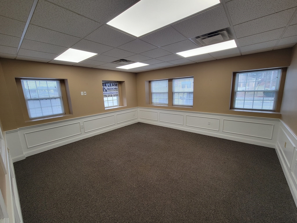 34 Chelmsford Street