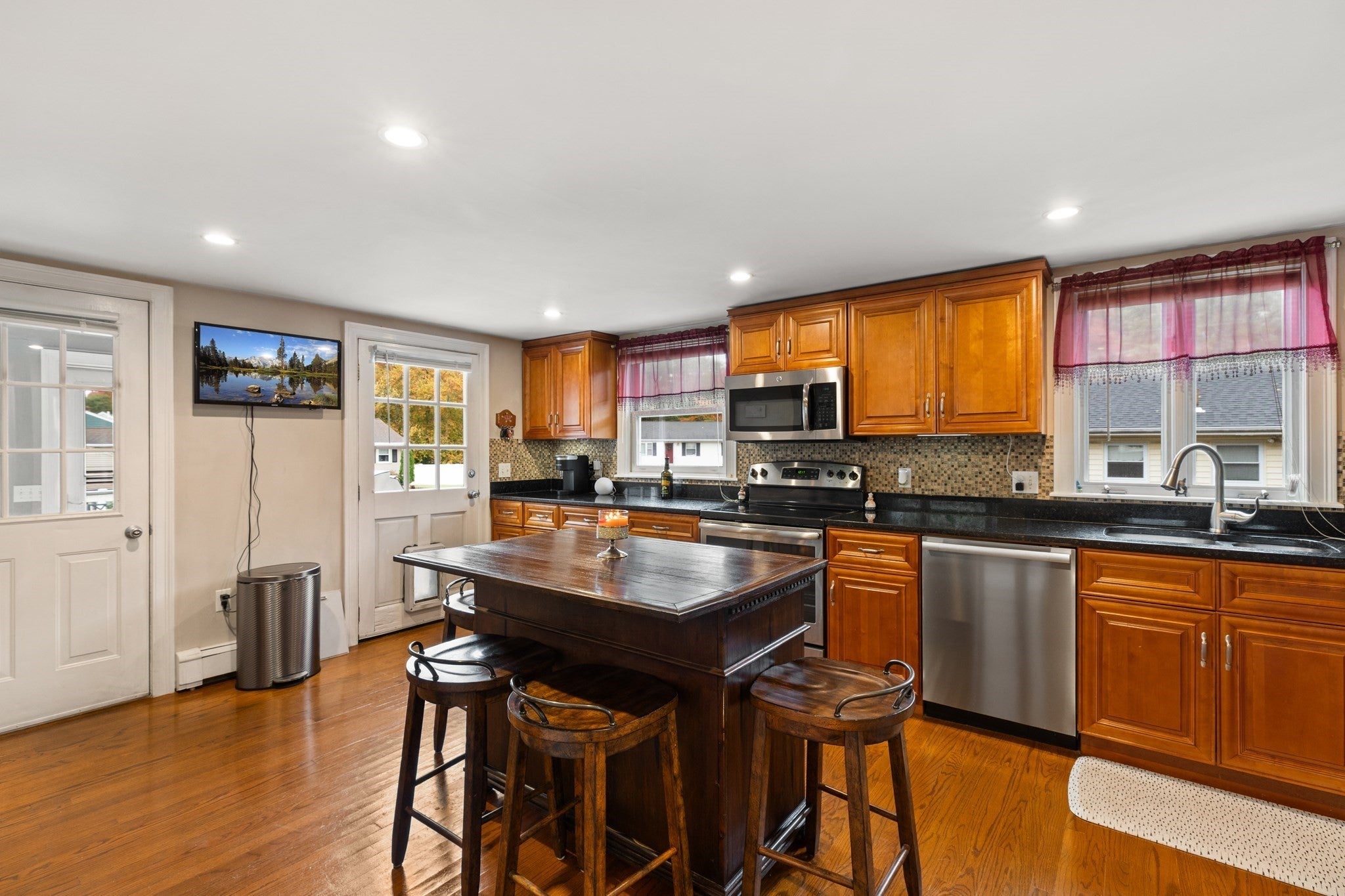 440 Summer St, Rockland, MA, 440 Summer St, Rockland, MA Photo #6