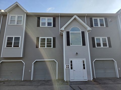 74 Tennis Plaza Rd 30 Dracut MA 01826
