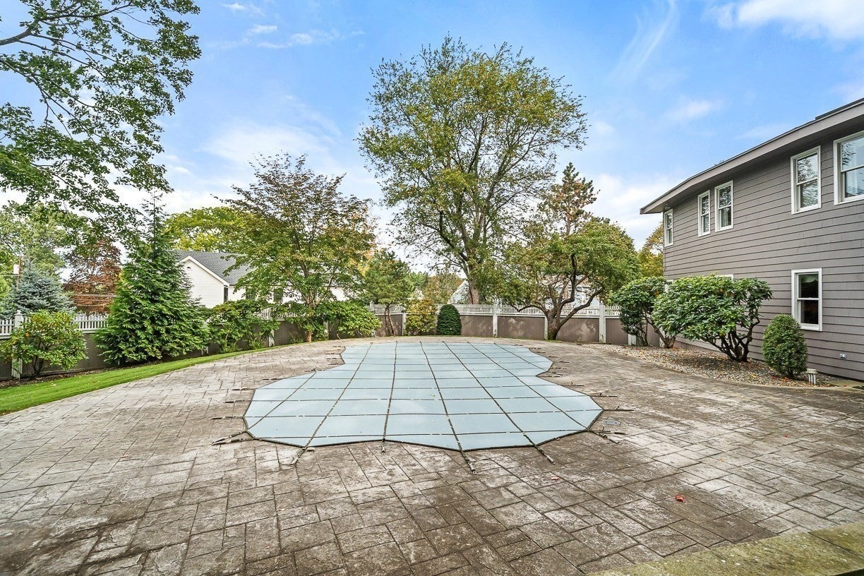 17 Trinity Road, Winchester, MA Photo #35