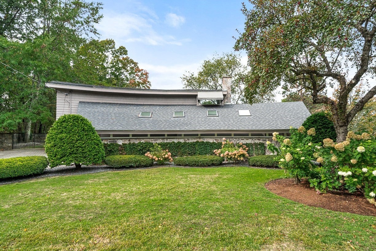 17 Trinity Road, Winchester, MA Photo #42