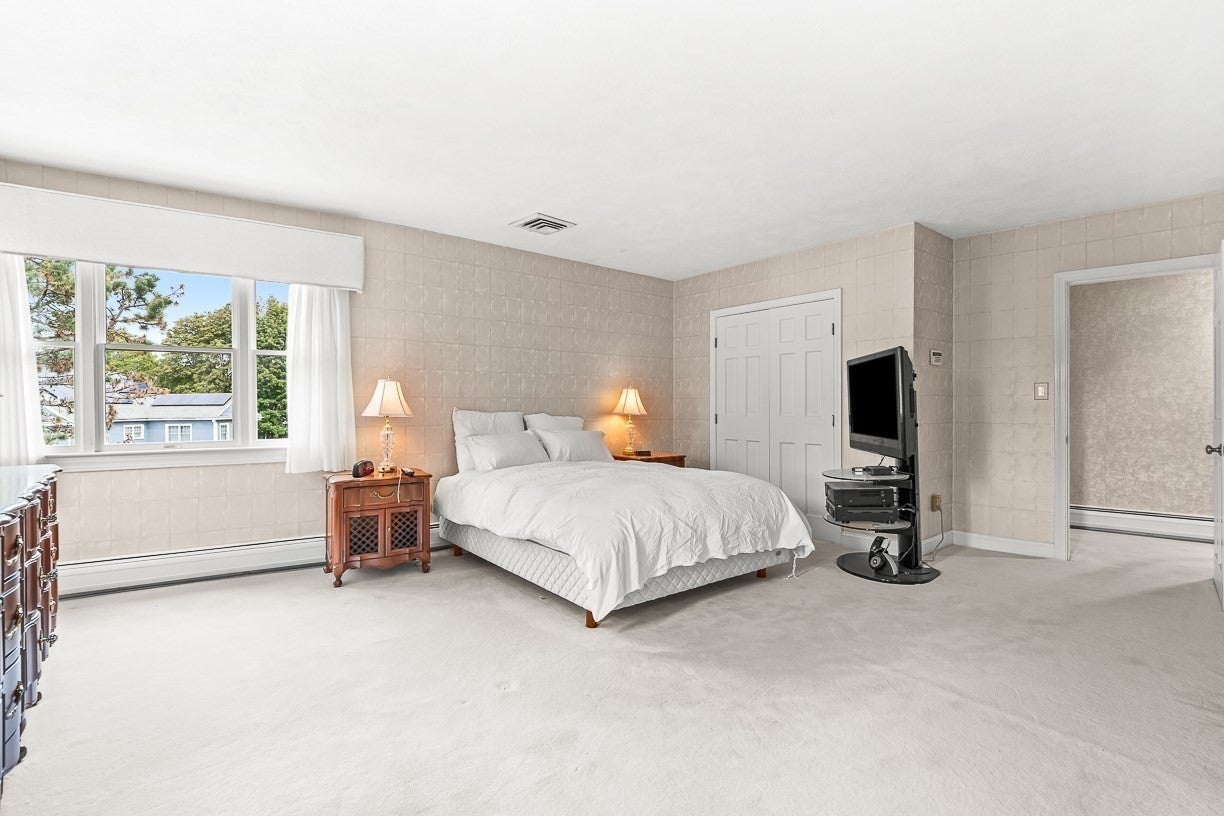 17 Trinity Road, Winchester, MA Photo #21
