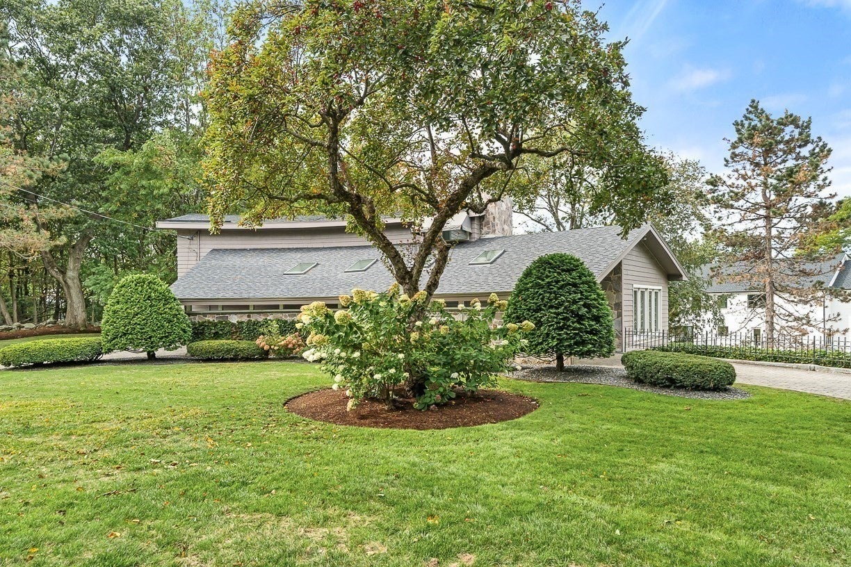 17 Trinity Road, Winchester, MA Photo #37
