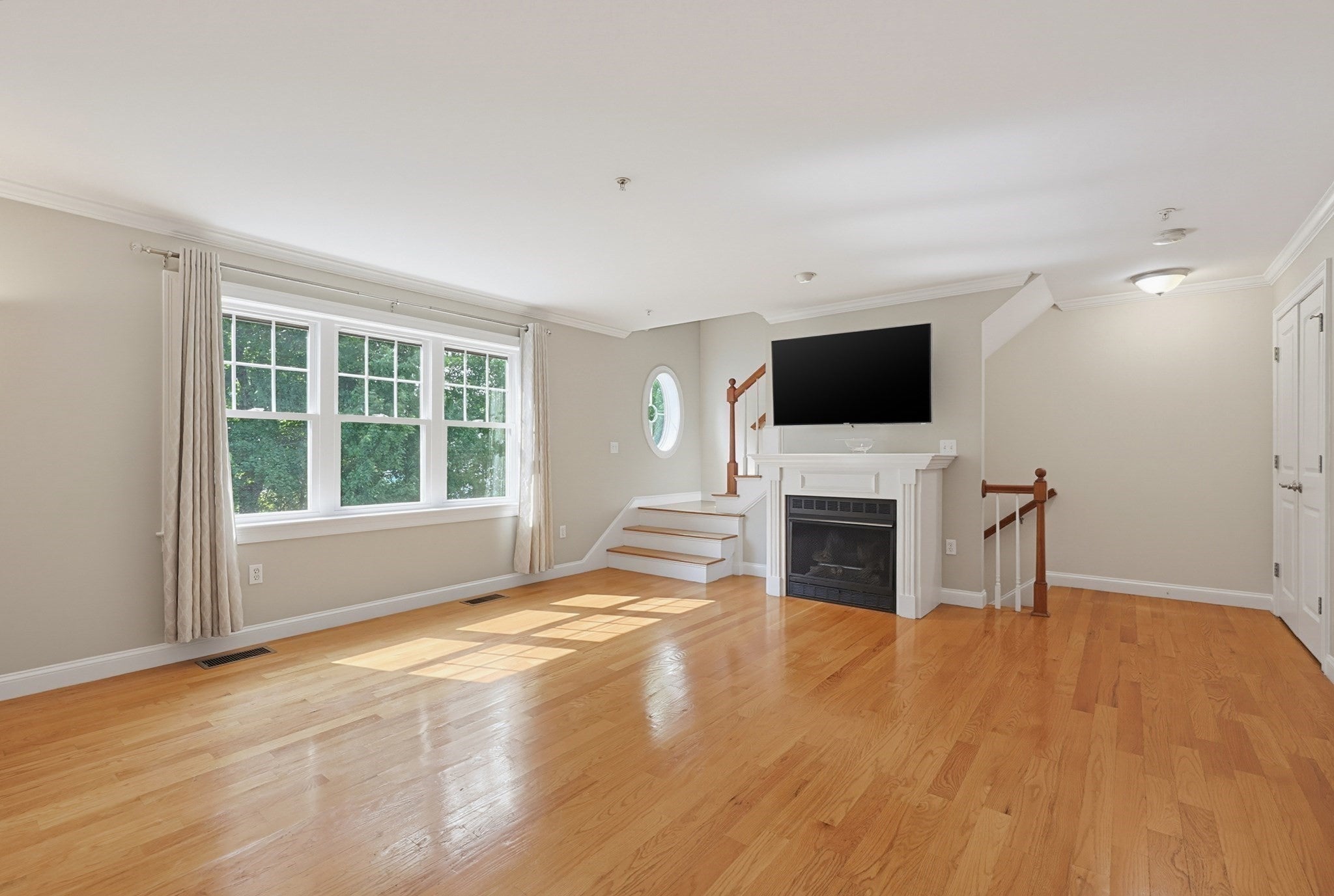 501 Cabot St 2