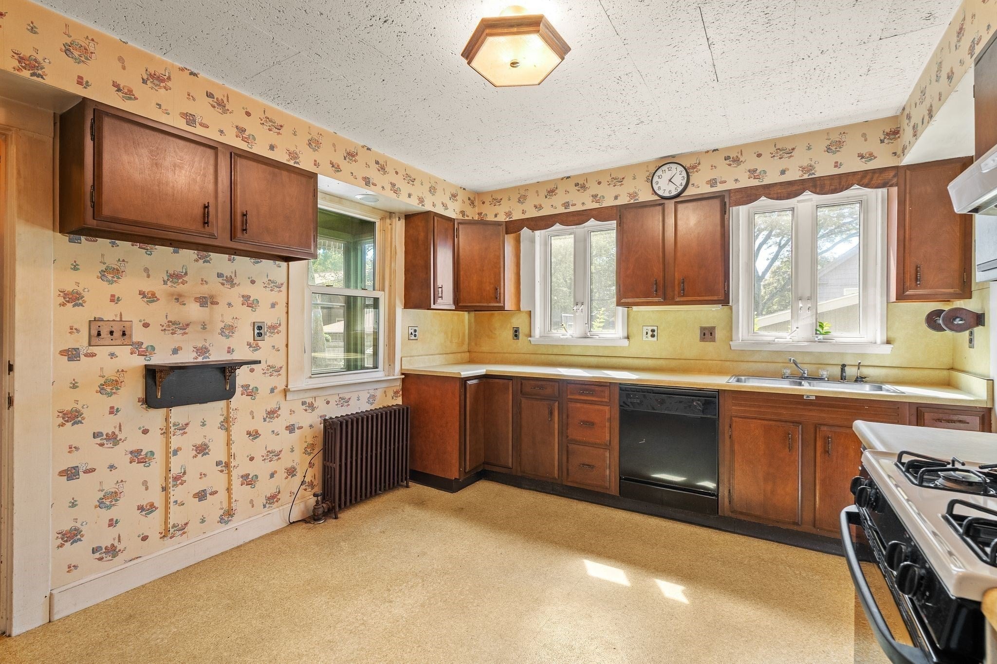 124 Jason St, Arlington, MA, 124 Jason St, Arlington, MA Photo #25