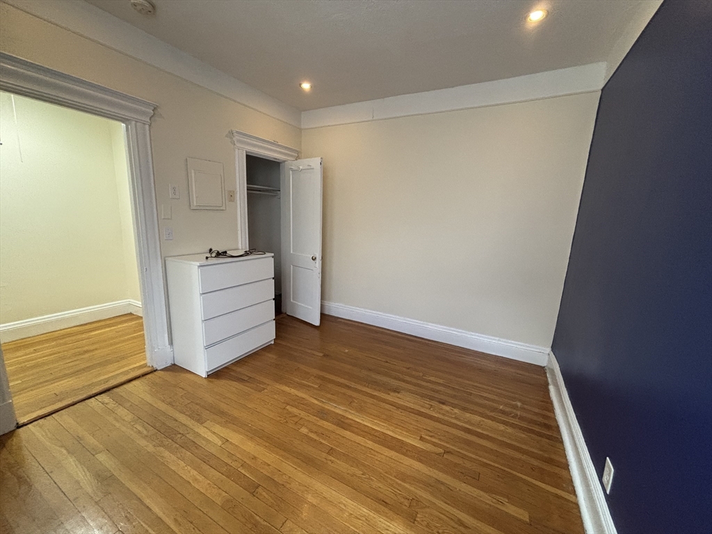 69 Park Dr 22