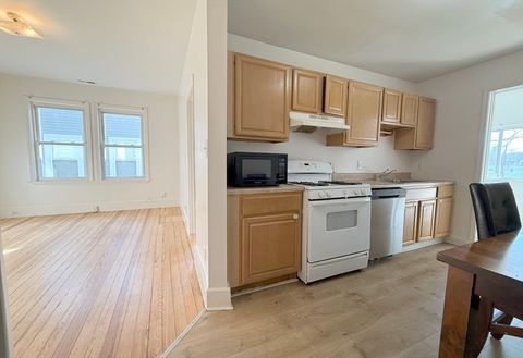 Photo of 9-11 Richardson St #3, Malden, MA 02148 (MLS # 73472713)