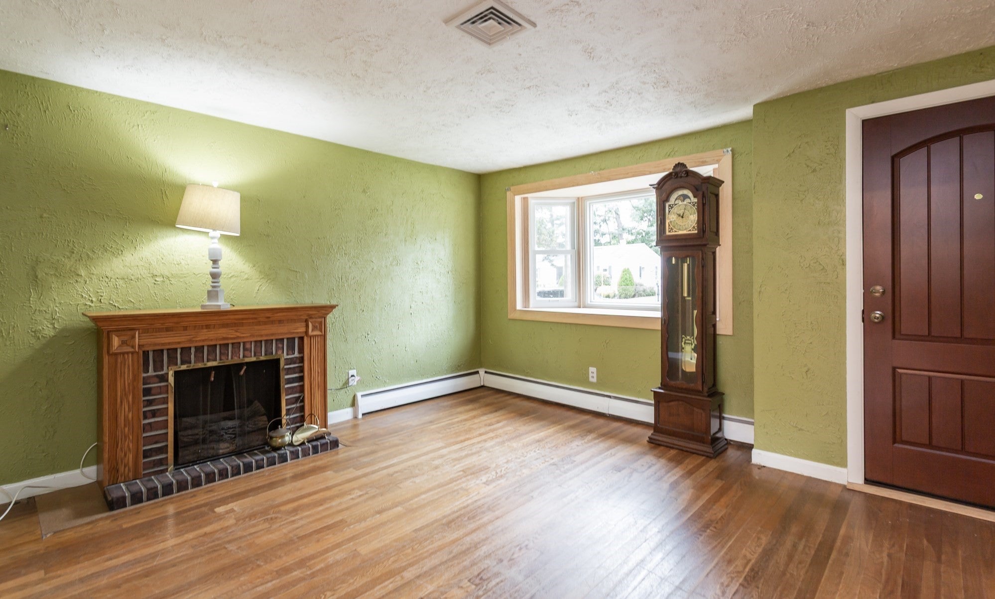91 Breer St, Brockton, MA, 91 Breer St, Brockton, MA Photo #13