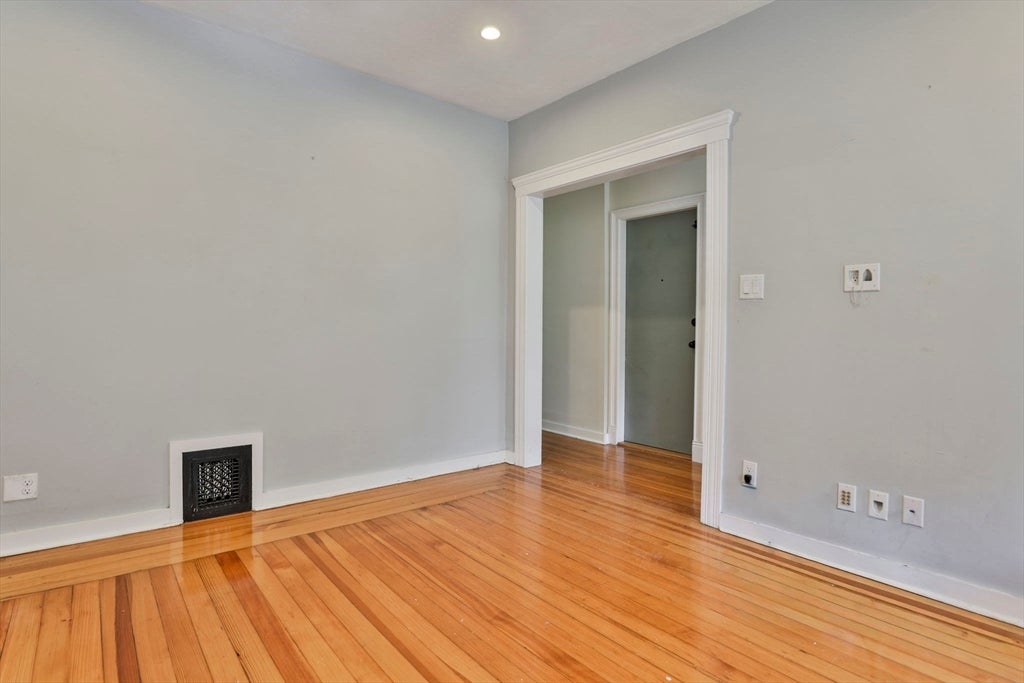 238 Poplar St 2