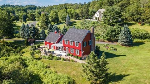 48 Little Pond Rd Merrimac MA 01860