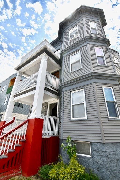 42 Colonial Ave #2, Boston, MA Photo #14