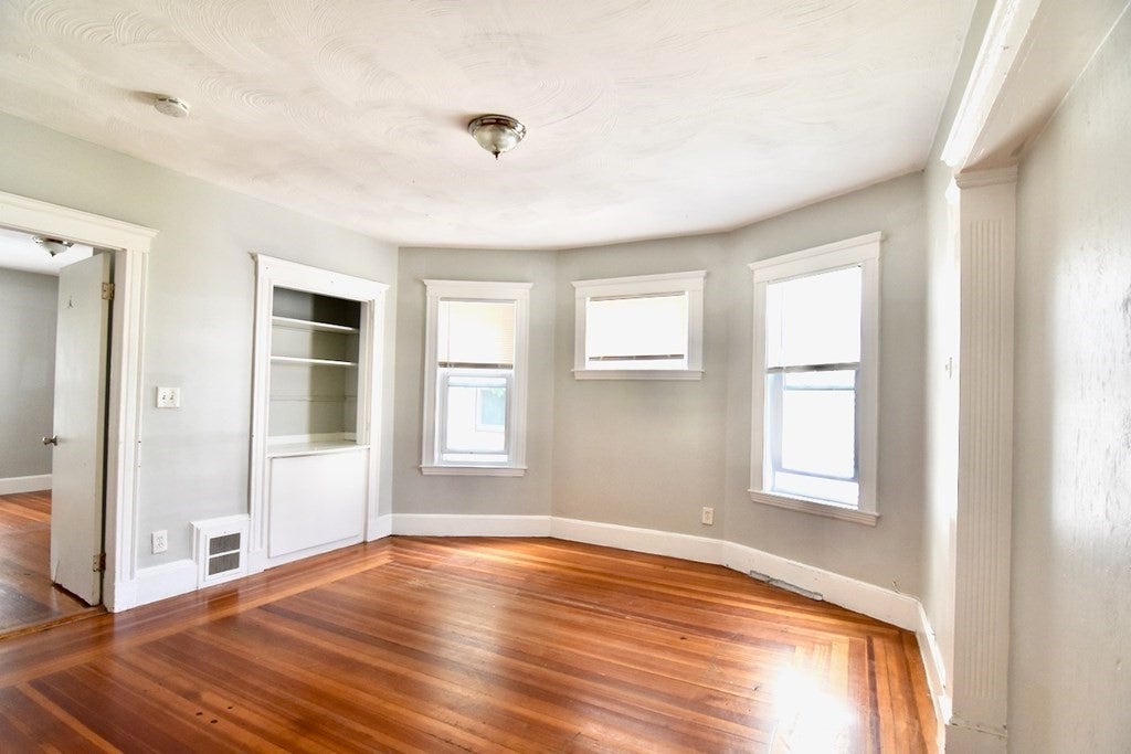 42 Colonial Ave #2, Boston, MA Photo #1