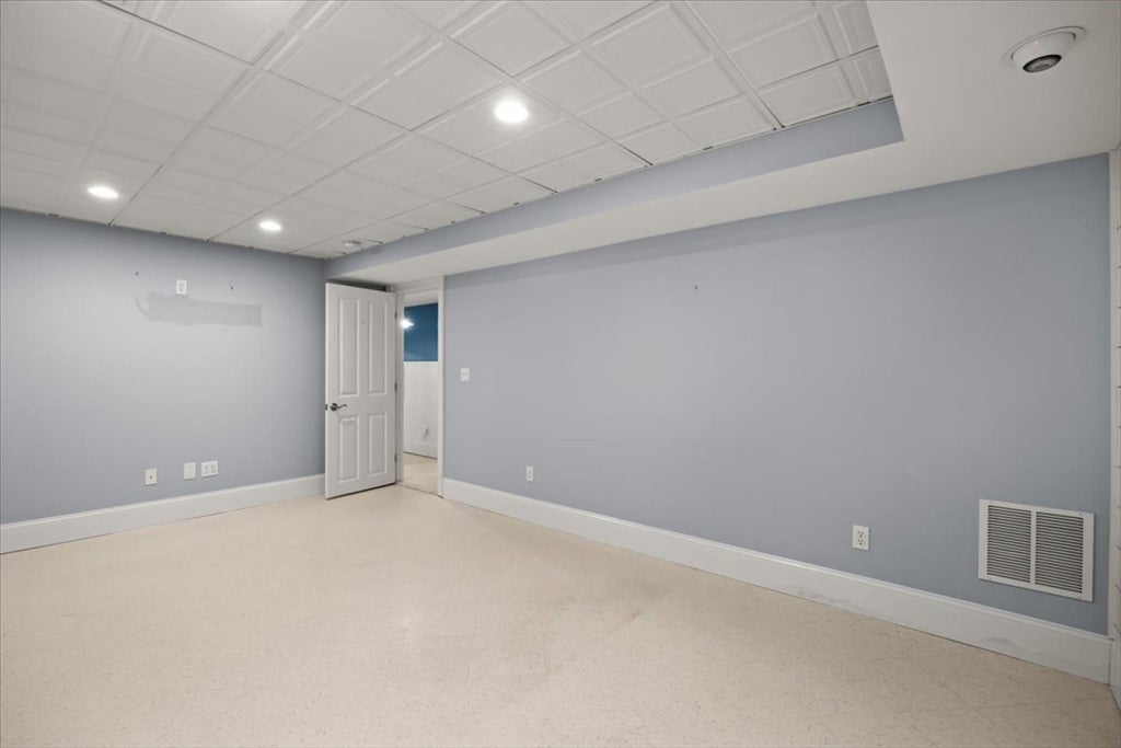 2 Sunflower Drive #2, Raynham, MA, 2 Sunflower Drive #2, Raynham, MA Photo #32