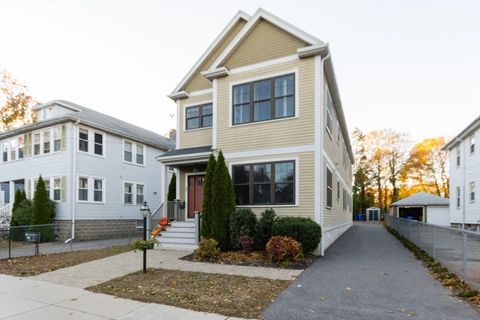 87 Sunnyside St 87 Boston MA 02136