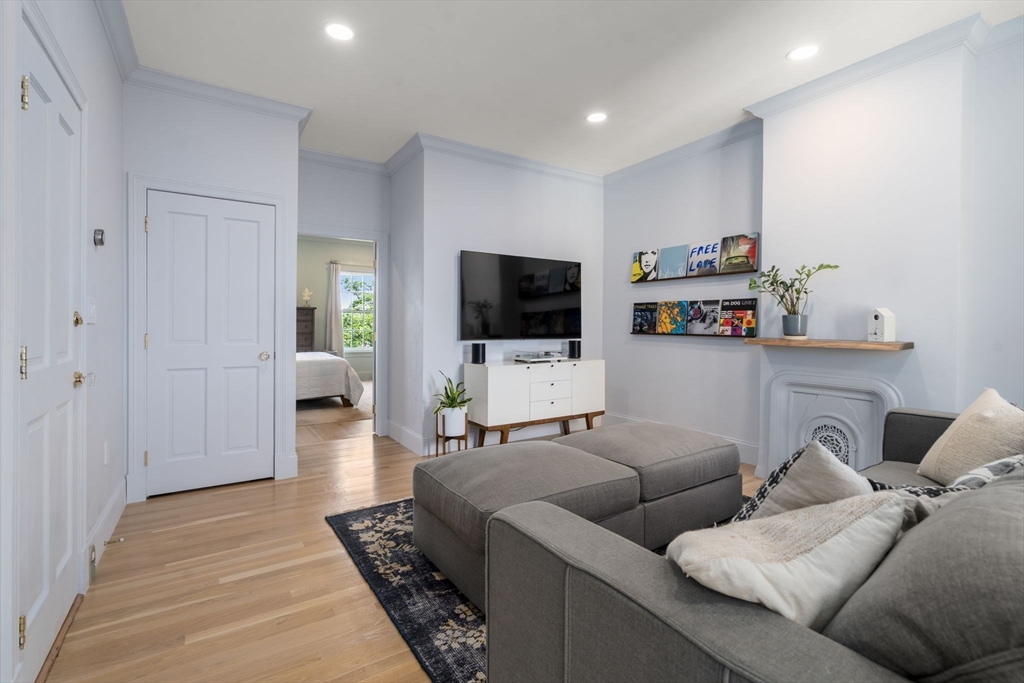 48 Mount Vernon Street 3
