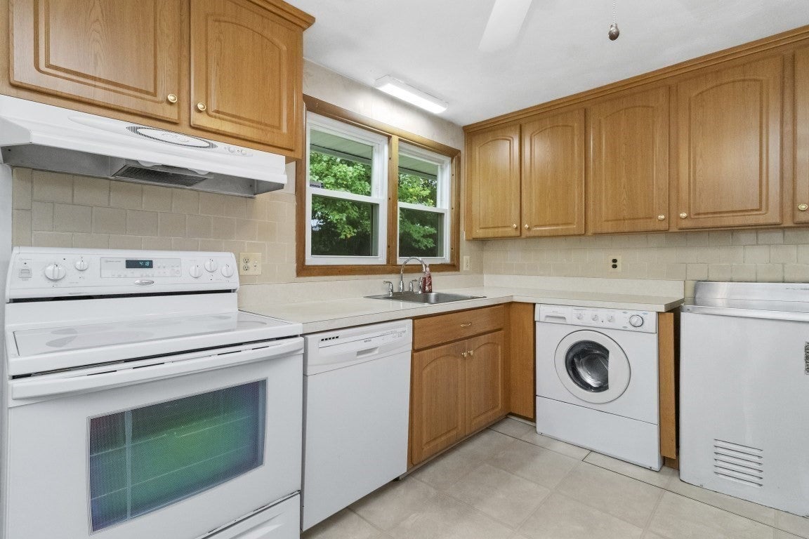 68 Colgate Rd