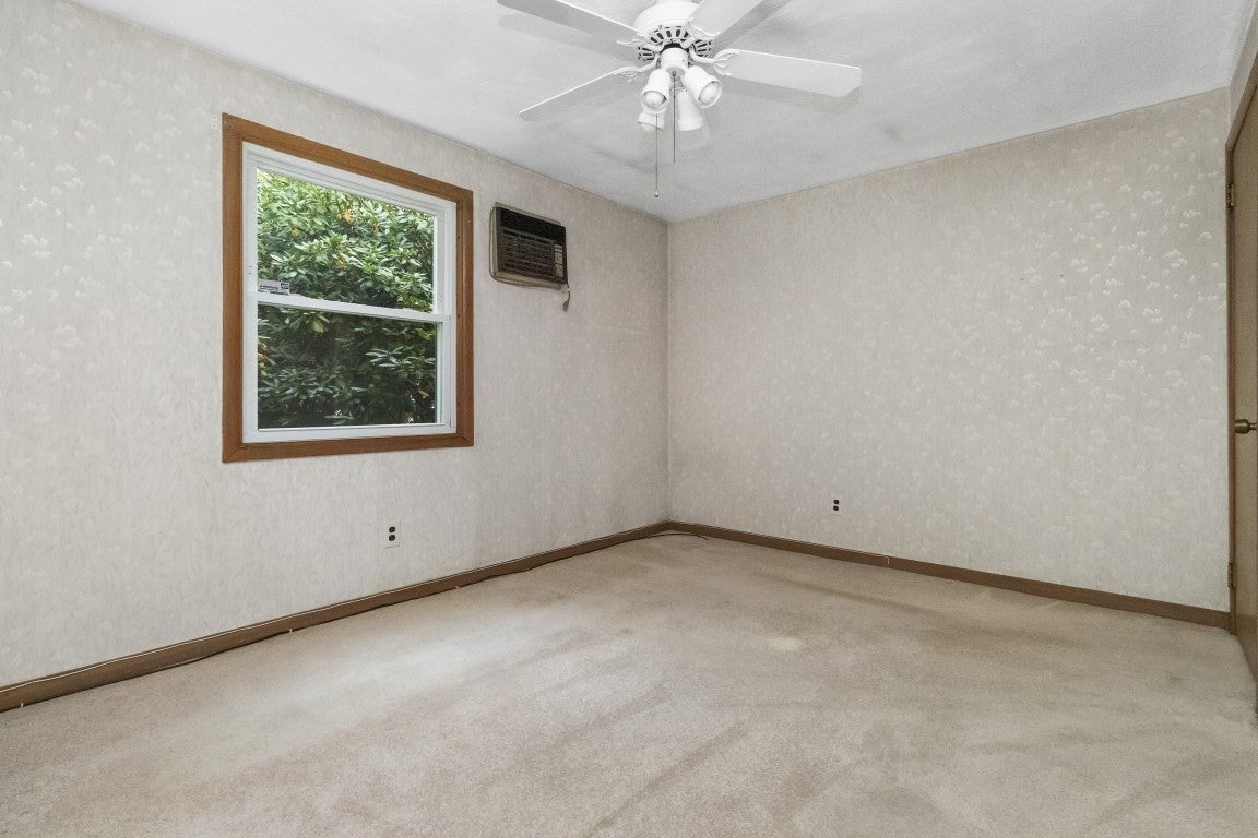 68 Colgate Rd, Brockton, MA Photo #14