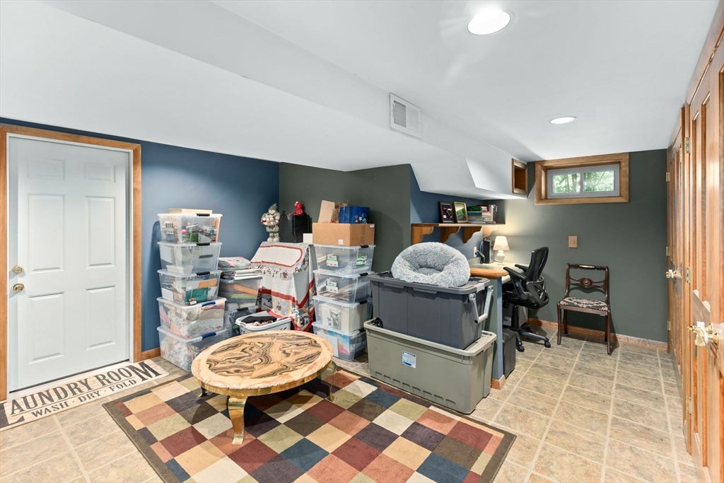 99 Keene St, Brockton, MA Photo #40