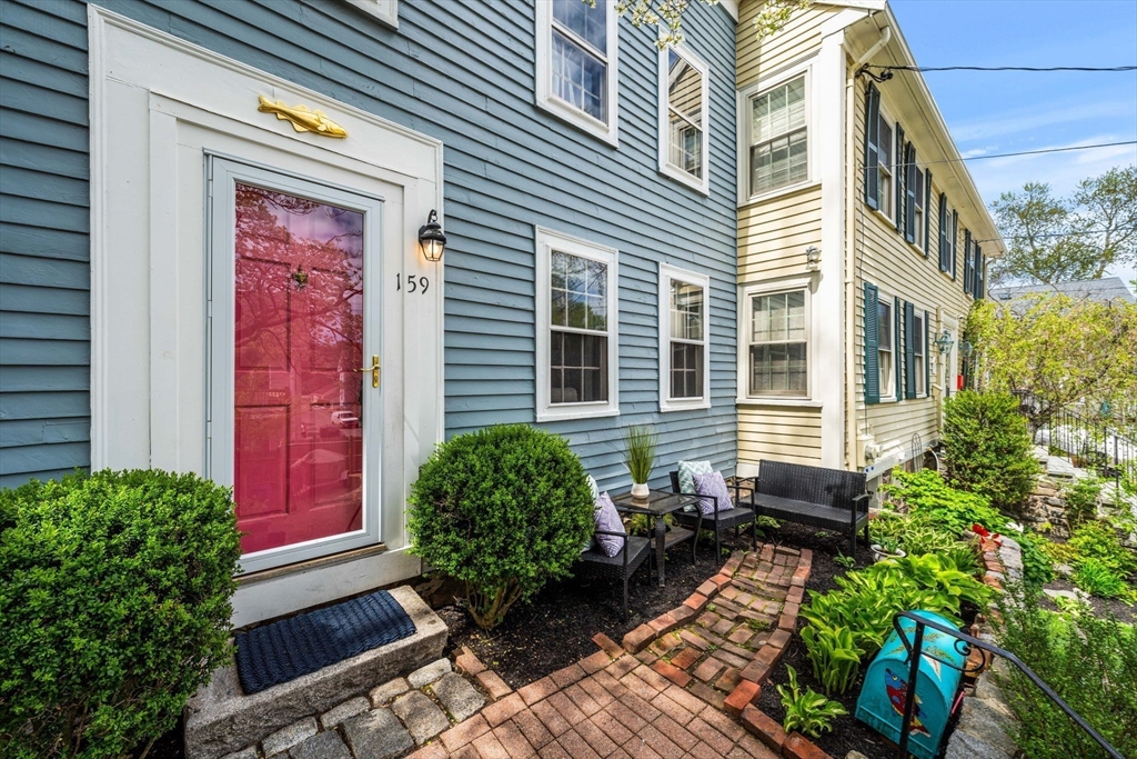 159 Elm St. 2