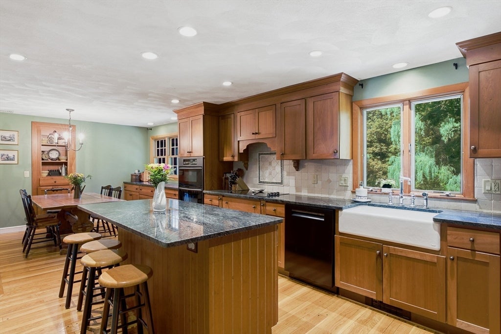 41 Brook Street, Wakefield, MA, 41 Brook Street, Wakefield, MA Photo #6