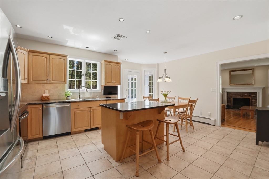 15 Kenneth Drive, Bridgewater, MA Photo #19