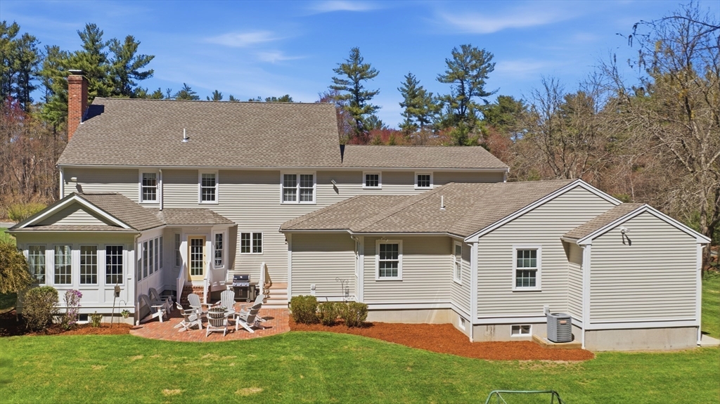 15 Kenneth Drive, Bridgewater, MA Photo #5