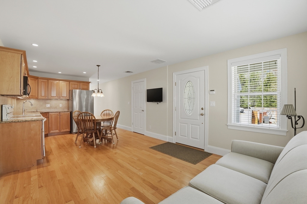 15 Kenneth Drive, Bridgewater, MA Photo #32