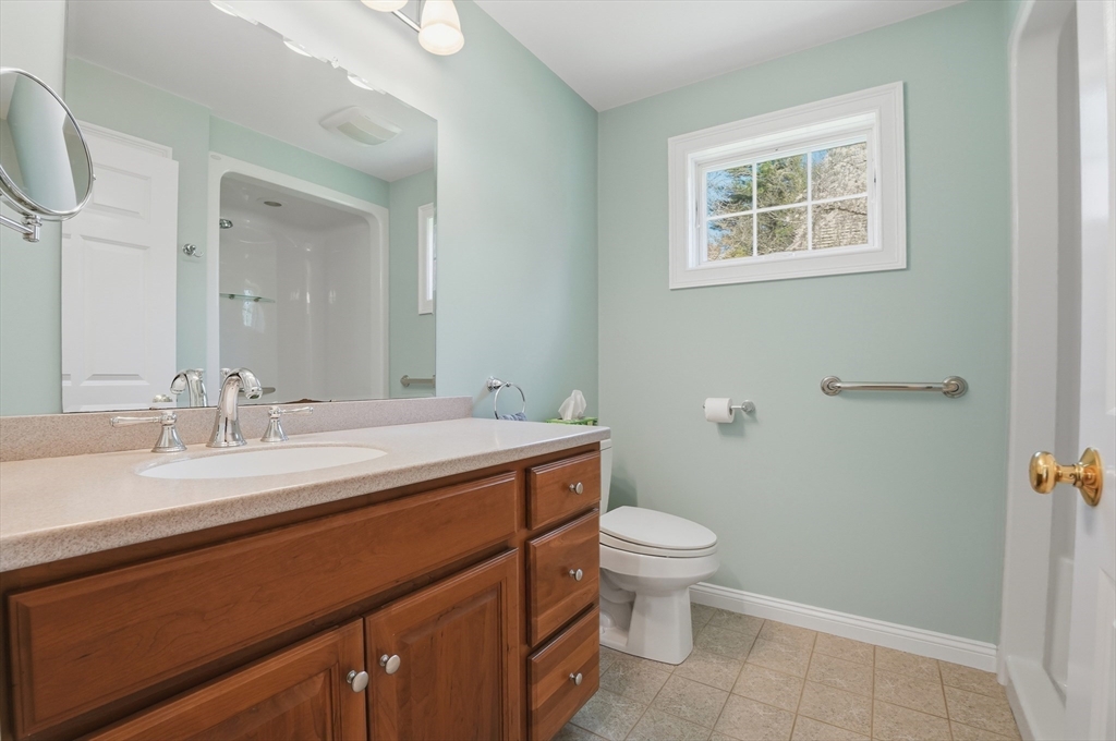 15 Kenneth Drive, Bridgewater, MA Photo #31