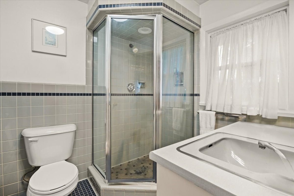 30 Bassett Rd, Brockton, MA, 30 Bassett Rd, Brockton, MA Photo #20