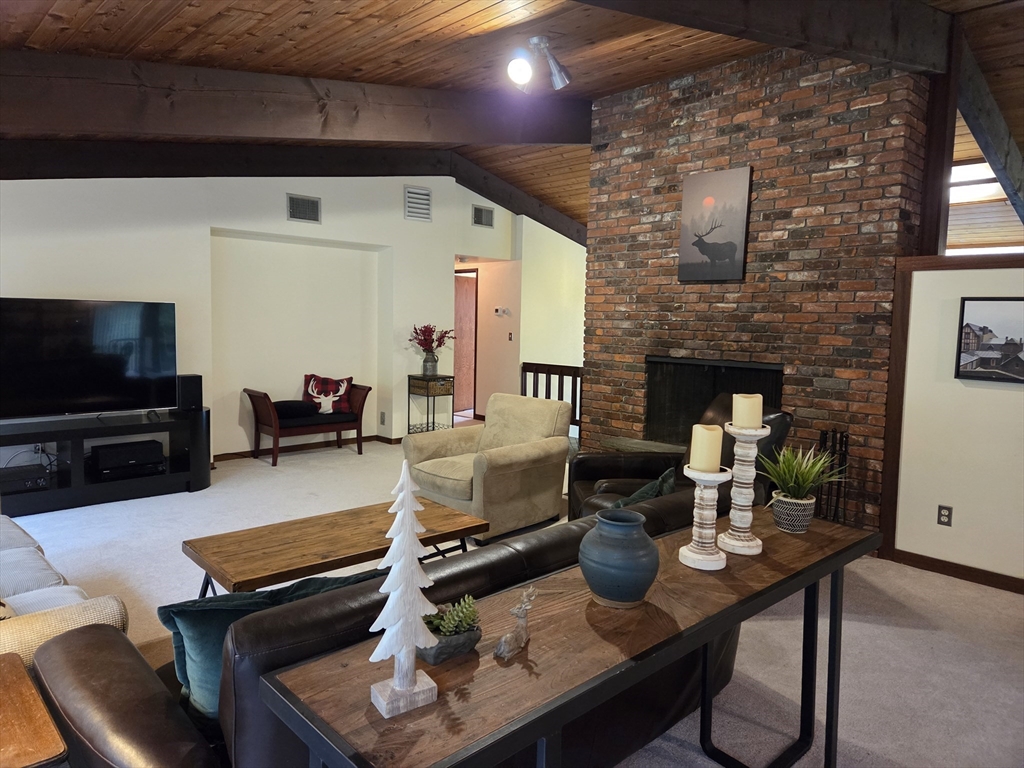 60 Garnet Rock Lane 60