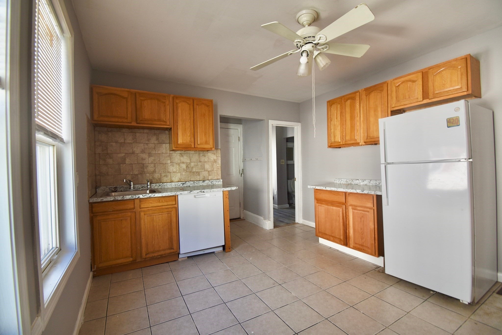 49 Hanover St #2, Lynn, MA, 49 Hanover St #2, Lynn, MA Photo #1