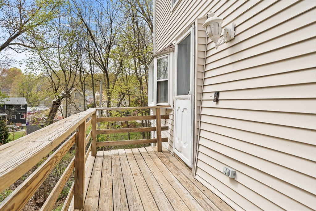 25 Pinedale Rd 1