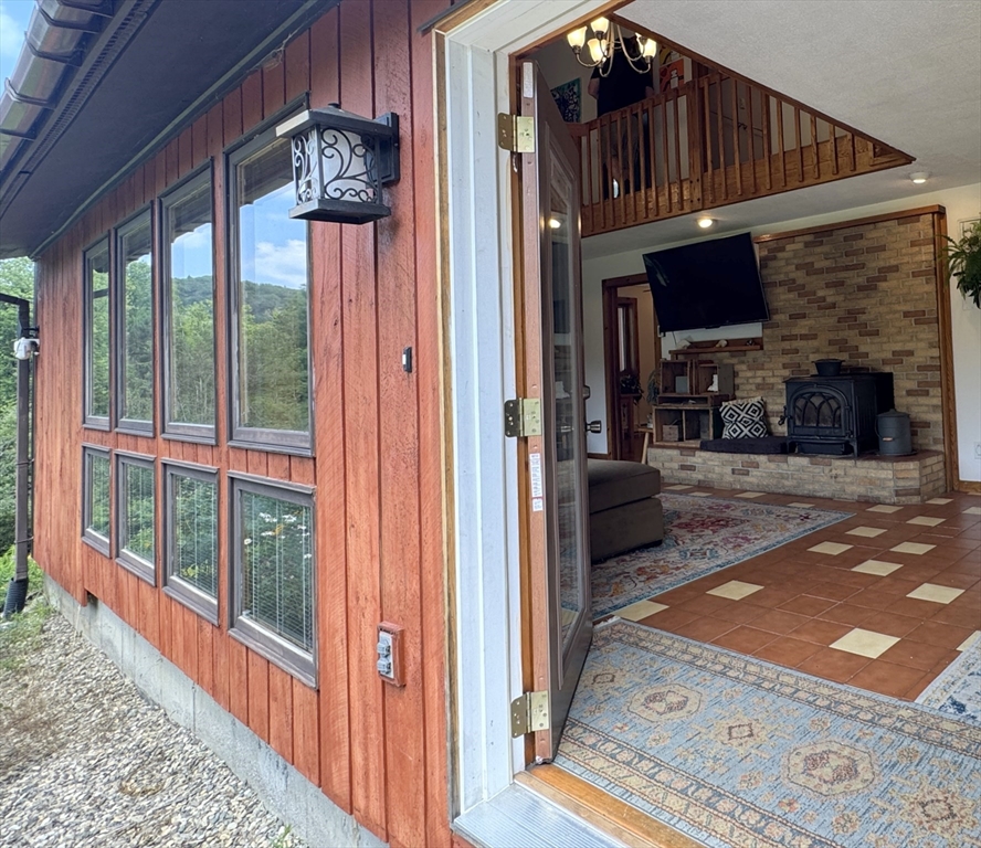 1327 Williamsburg Road