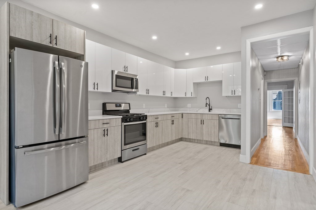 53 Falcon St #53, Boston, MA Photo #1