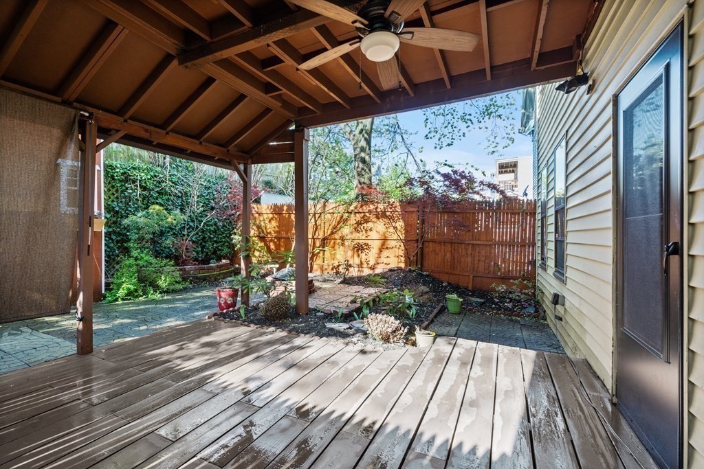 53 Falcon St #53, Boston, MA Photo #16