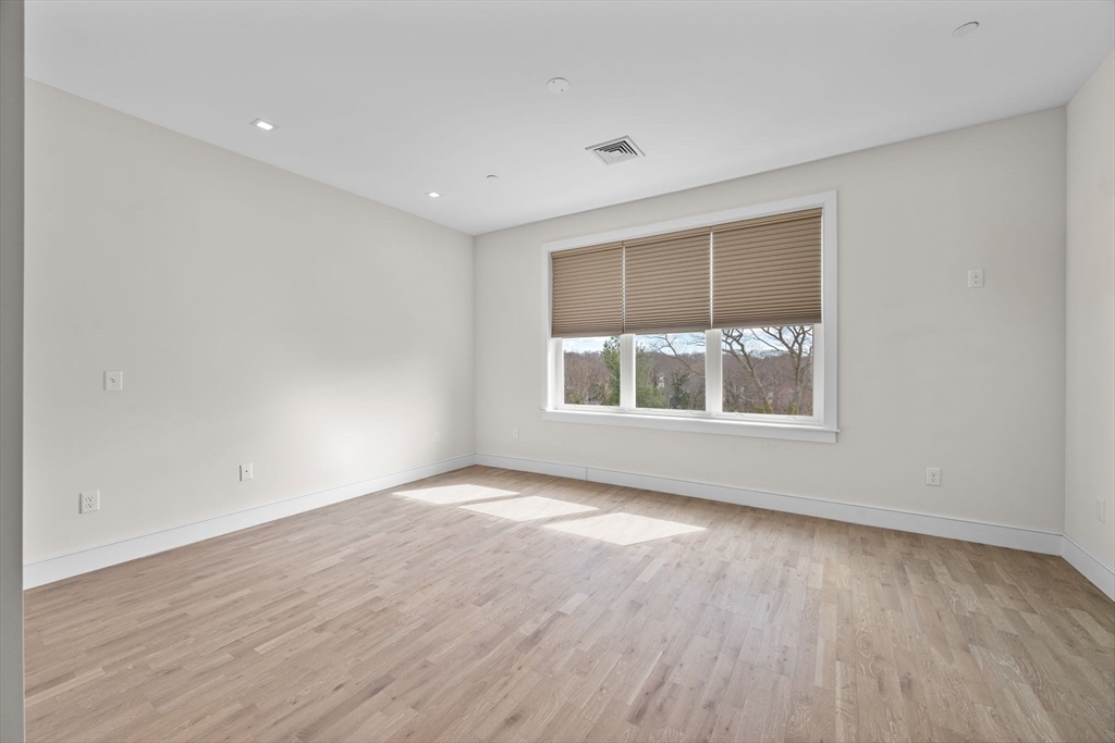 71 Greenwood Avenue #202, Swampscott, MA Photo #26