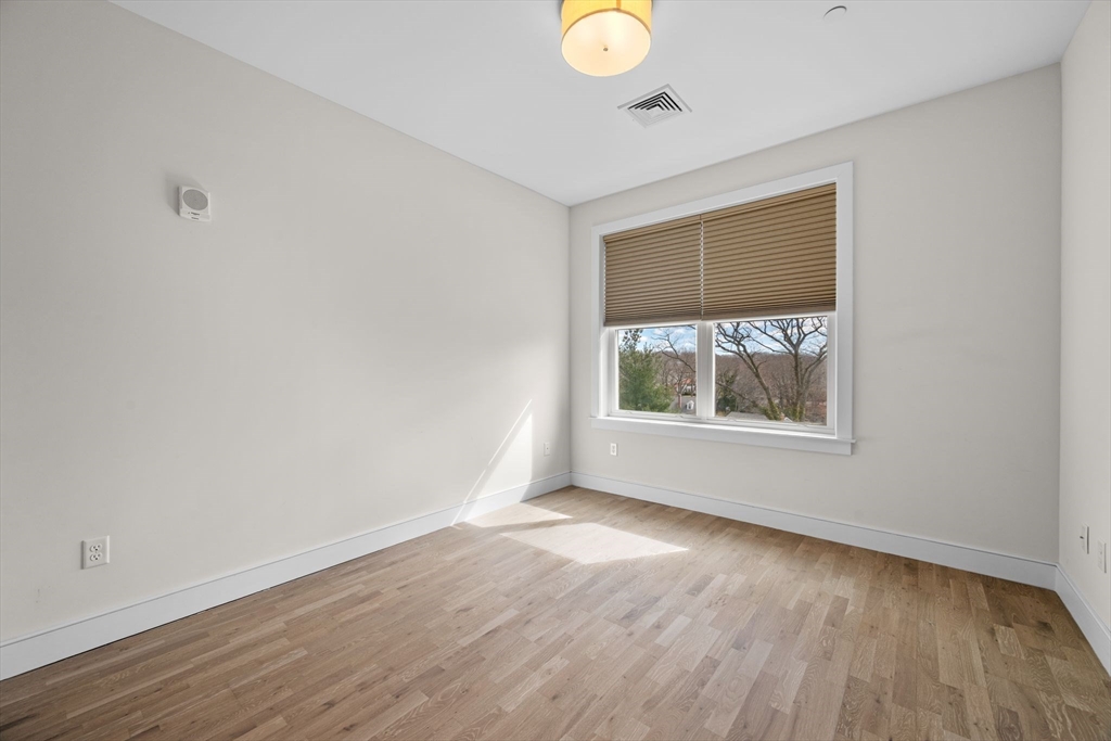 71 Greenwood Avenue #202, Swampscott, MA Photo #30