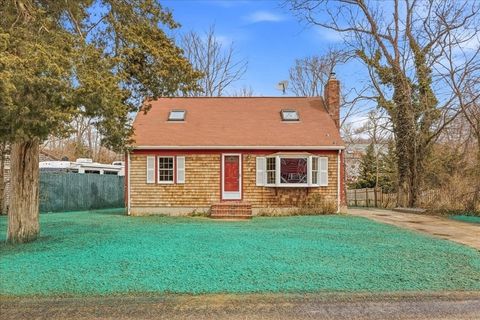 8 Cary Rd Plymouth MA 02360