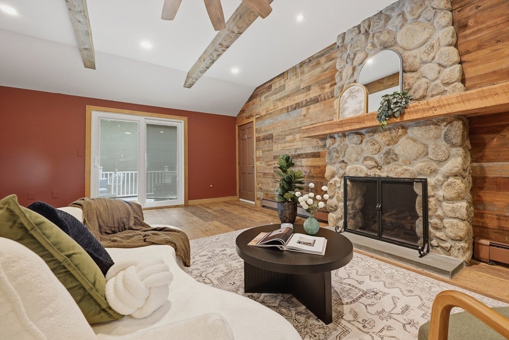 26 Kathleen Dr