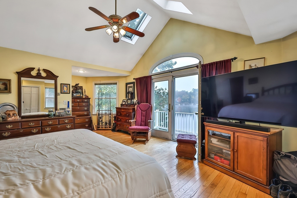 371 & 377 Franklin St, Wrentham, MA, 371 & 377 Franklin St, Wrentham, MA Photo #24