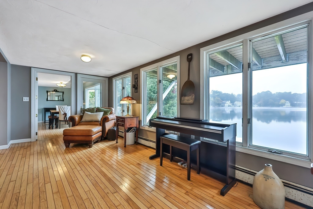 371 & 377 Franklin St, Wrentham, MA, 371 & 377 Franklin St, Wrentham, MA Photo #13