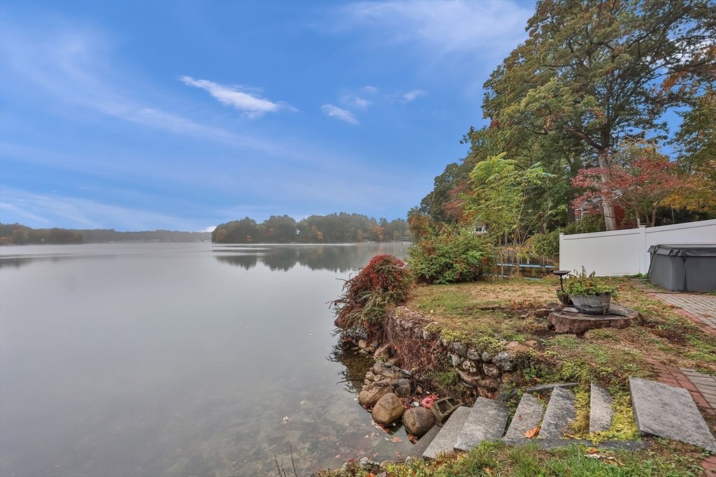 371 & 377 Franklin St, Wrentham, MA, 371 & 377 Franklin St, Wrentham, MA Photo #11