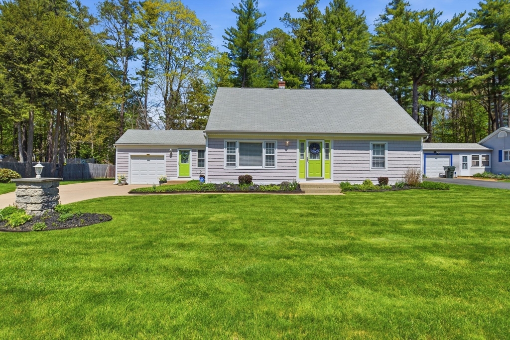 22 Rosedale Ave