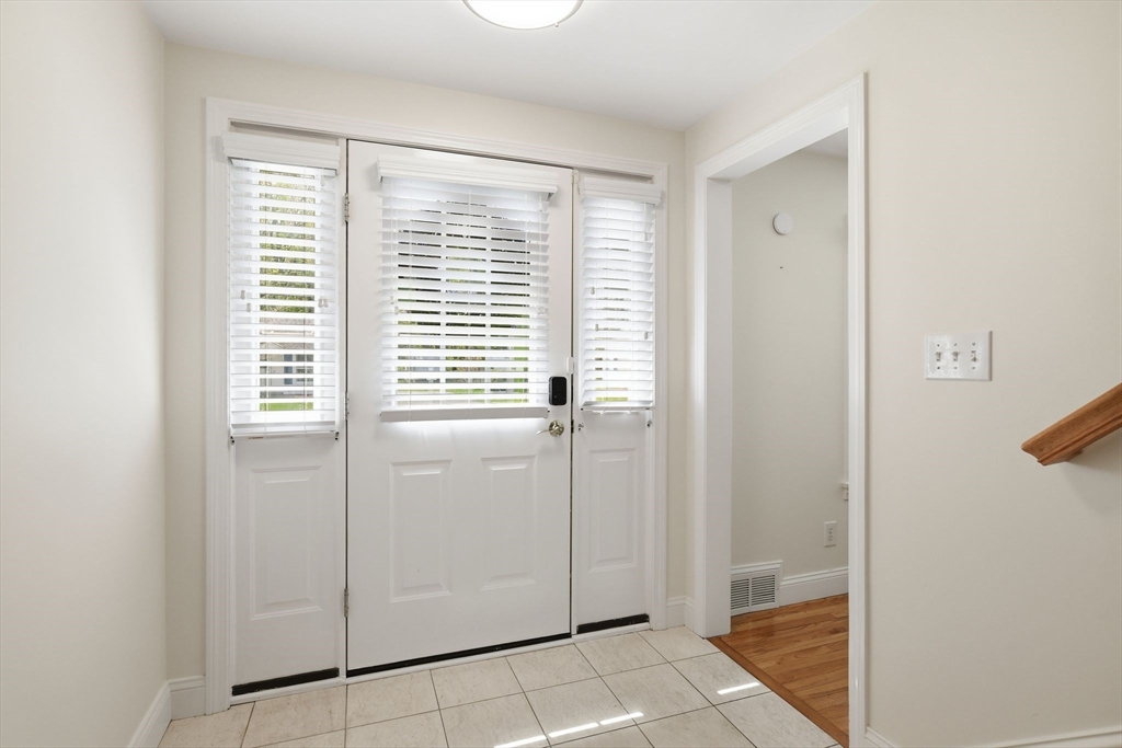 22 Rosedale Ave