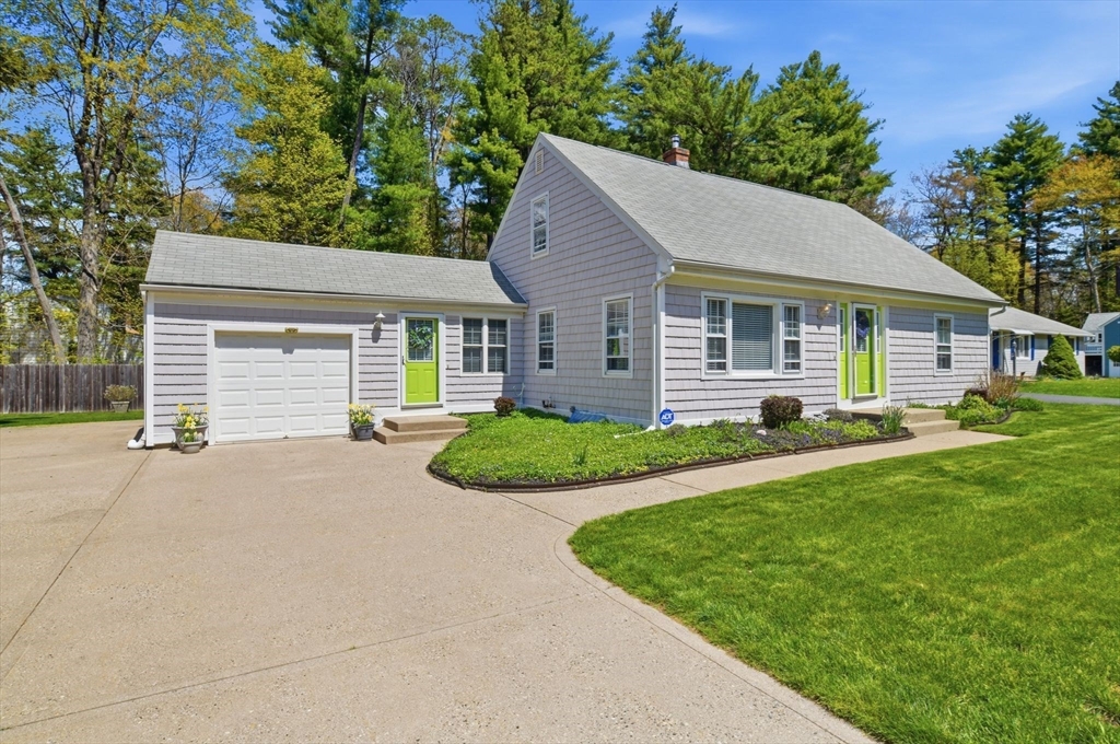 22 Rosedale Ave