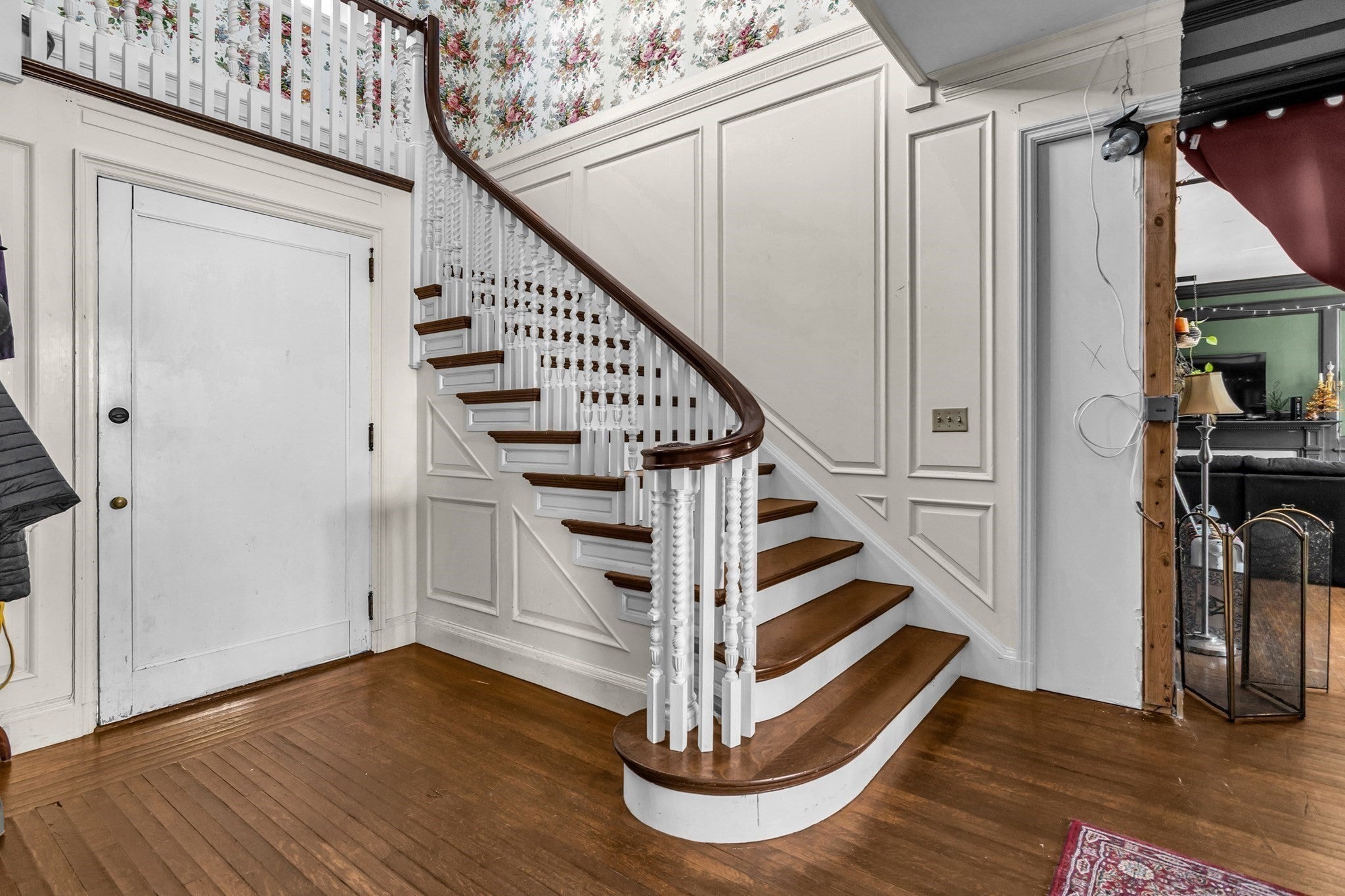 43 Whitehall Cir, Beverly, MA, 43 Whitehall Cir, Beverly, MA Photo #6