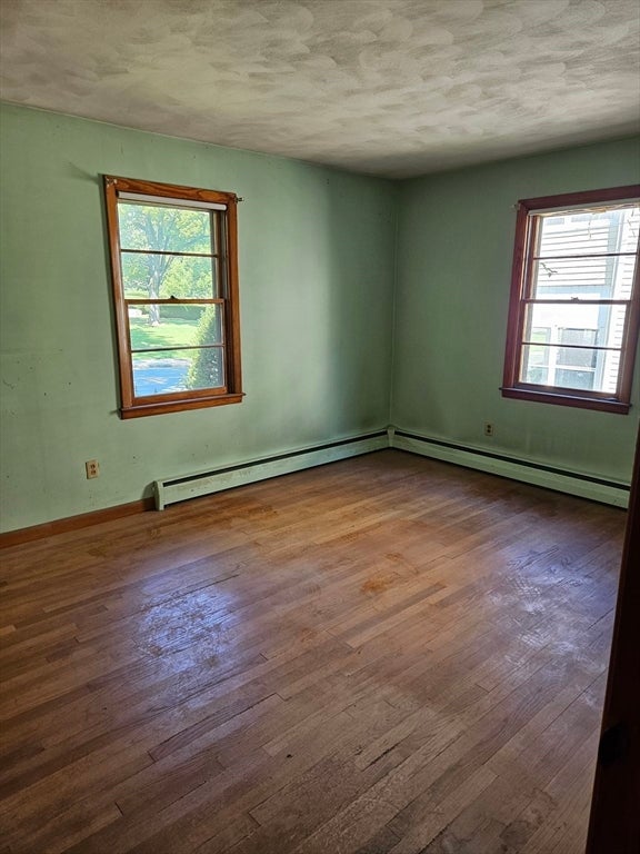 37 Academy St, Chicopee, MA Photo #9